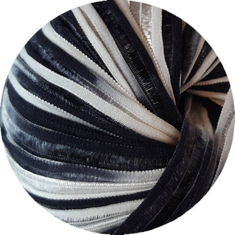 302 - Schwarz/Weiß