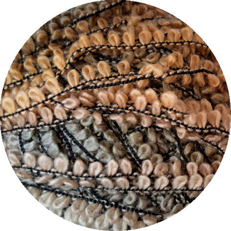 3303 - apricot/taupe/beige